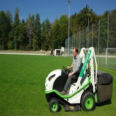 Garten- Rasenunterhalt, Pflege, Sportplatz