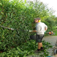 Garten- Rasenunterhalt, Pflege